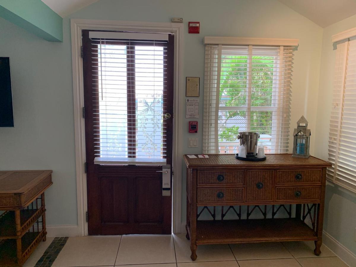 Southernmost House Hotel (Adults Only) キーウェスト エクステリア 写真