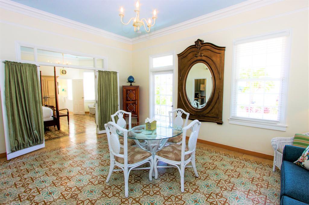 Southernmost House Hotel (Adults Only) キーウェスト エクステリア 写真