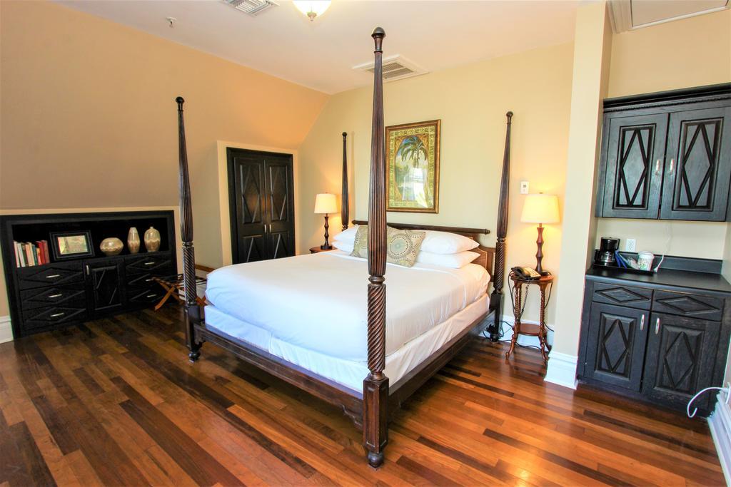 Southernmost House Hotel (Adults Only) キーウェスト エクステリア 写真